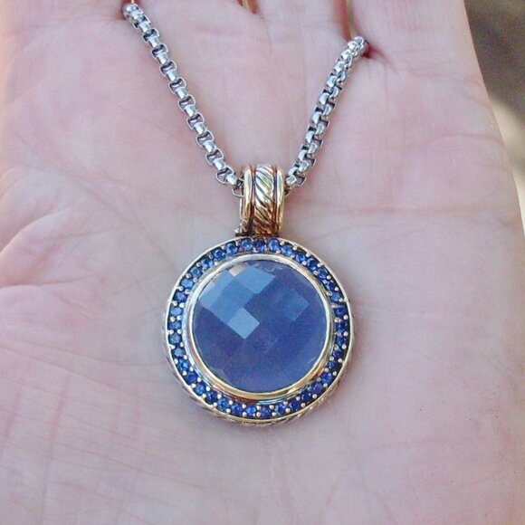 David Yurman Extra Large Cerise Chalcedony & Sapphire Enhancer Pendant - 18K/925 - Picture 3 of 12